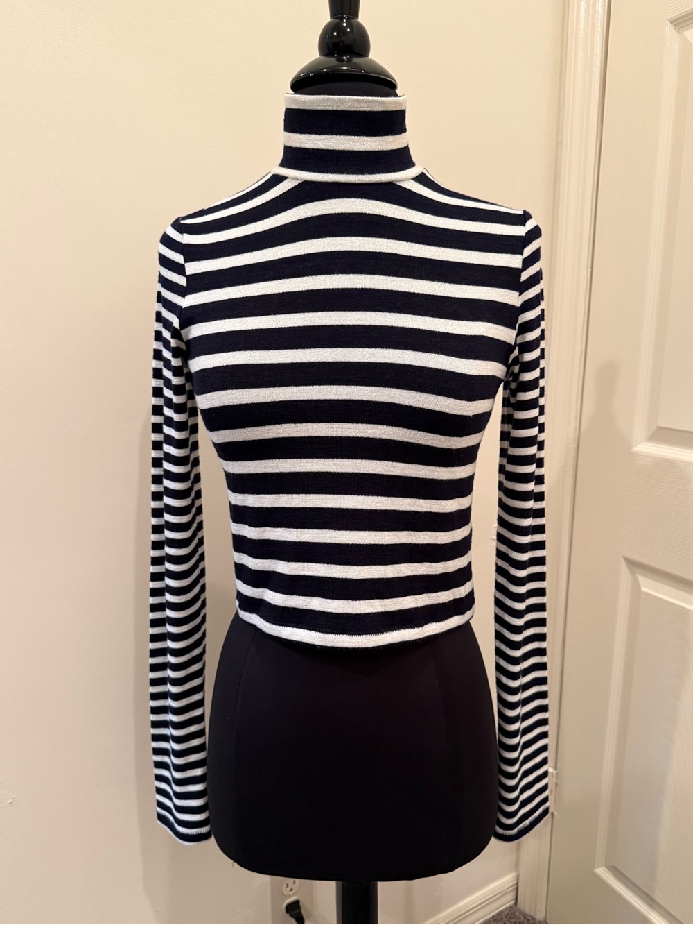 RAG & BONE Black White Striped Cropped Turtleneck Long Sleeve Knit Top S/P $195
